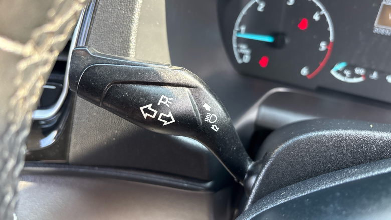 Ford Transit Custom 300 L1 Diesel Fwd 2.0 EcoBlue 130ps Low Roof Limited Van